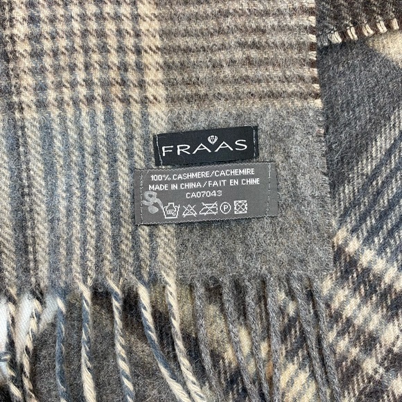 Fraas Cashmere Plaid Scarf - Picture 3 of 9